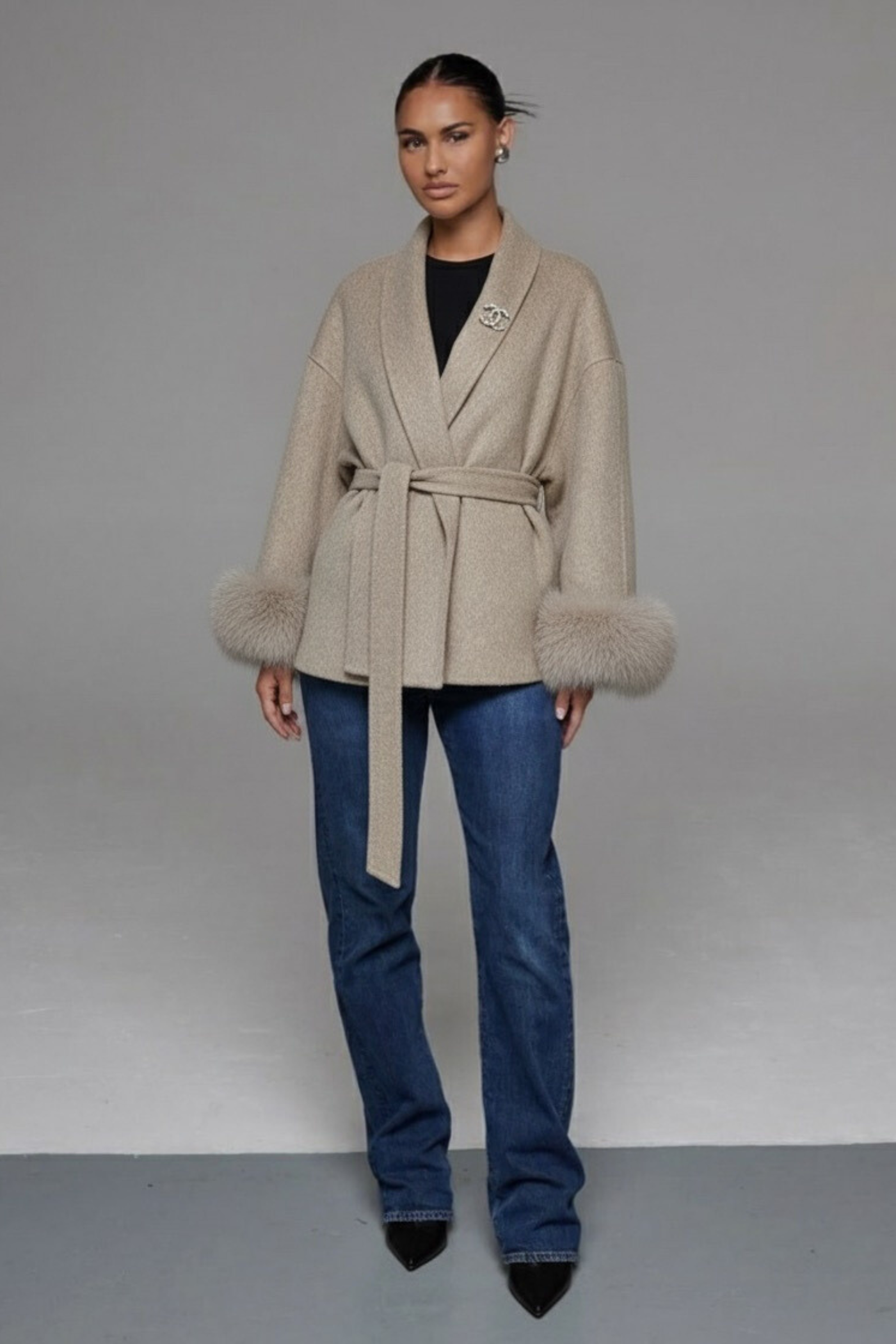 KATE – PREMIUM MANTEL MIT ECHTFELL