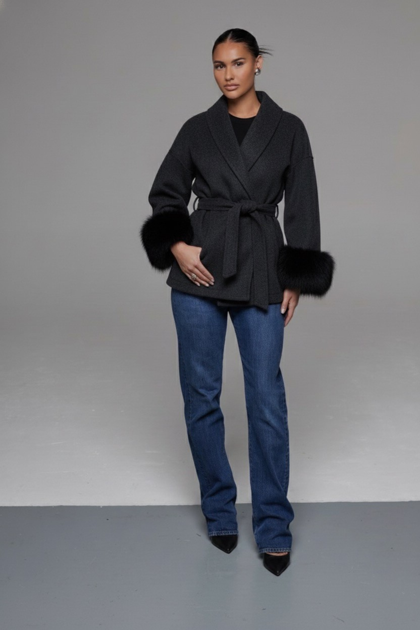 KATE – PREMIUM MANTEL MIT ECHTFELL